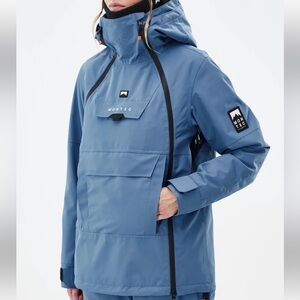 Montec Doom snowboard jacket in blue steel XS